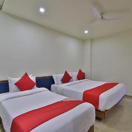 Hotel Kuber Dwārka 외부 사진